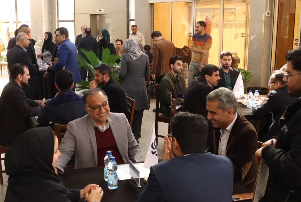 حضور صندوق سرمایه گذاری خطر پذیر سنگ آهن مرکزی ایران در رویداد دمودی استان یزد