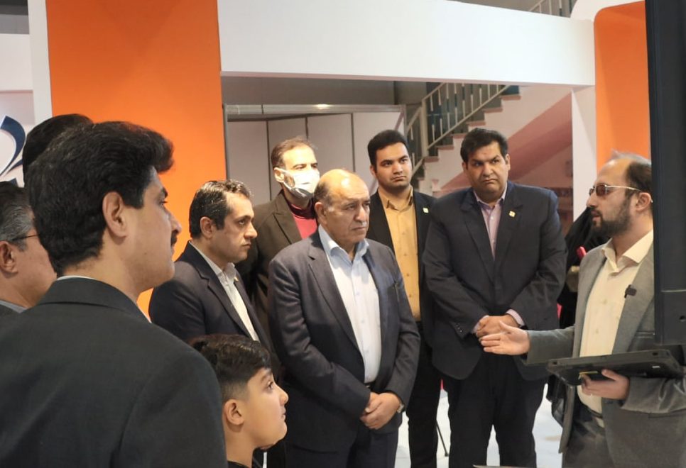 بازدید مدیرعامل و معاونین شرکت سنگ‌آهن مرکزی ایران از پاویون «سامینو»